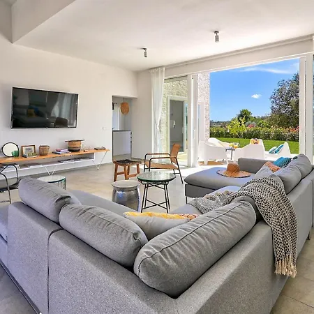 Vela Muline 別荘 *